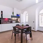 Exclusive Apartment In The Centre Of Rome 203